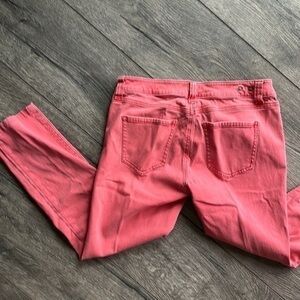 CAbi capri jeans style #747 size 4 coral baddie